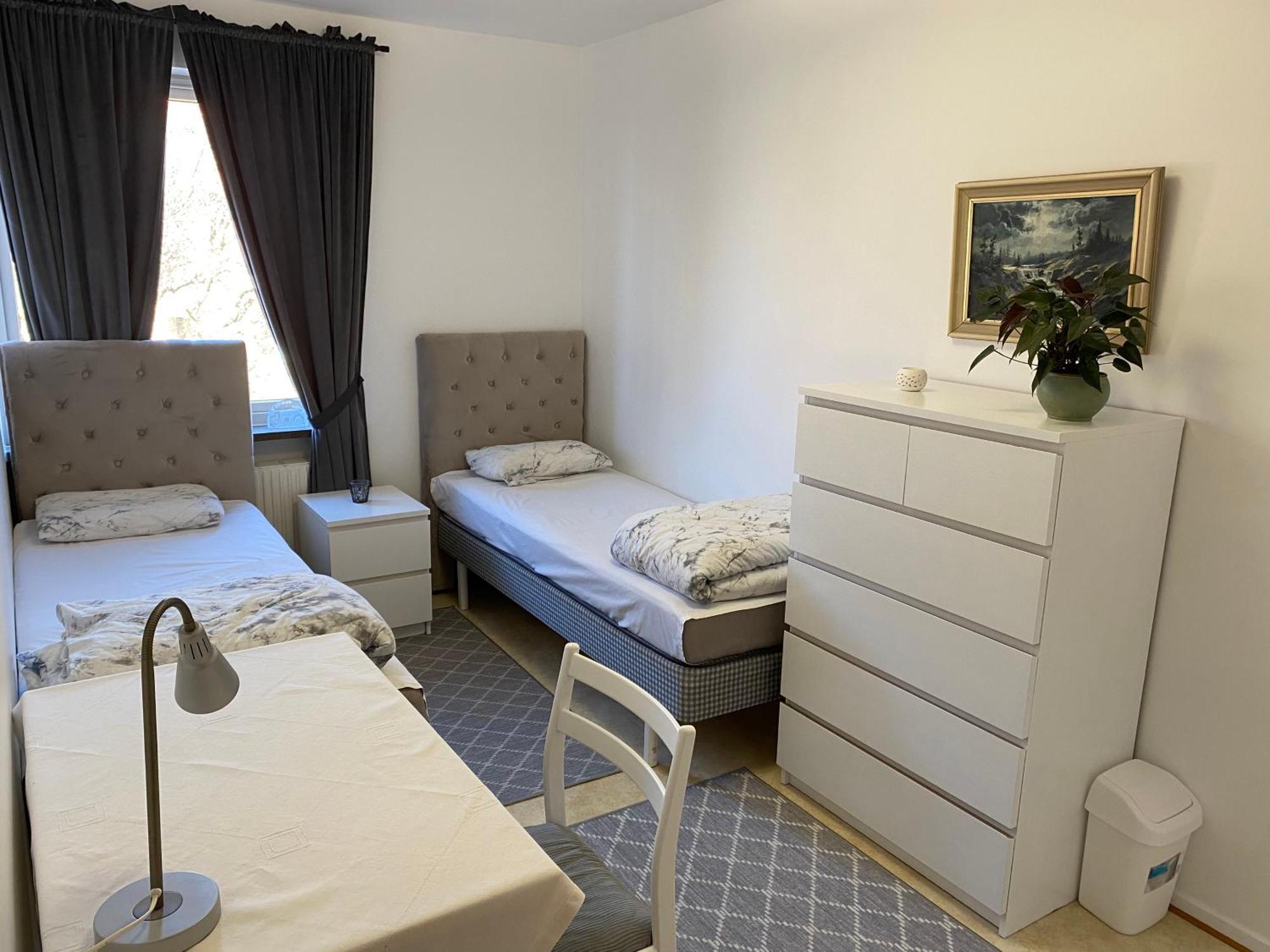 Naera Allt, I Delad Laegenhet Homestay